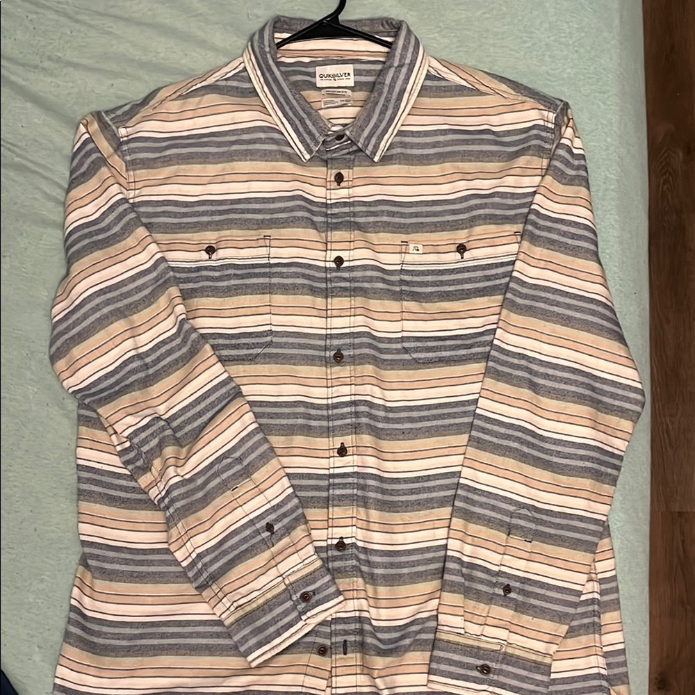Quiksilver Cream blue and Gray Casual Button Down Shirt
